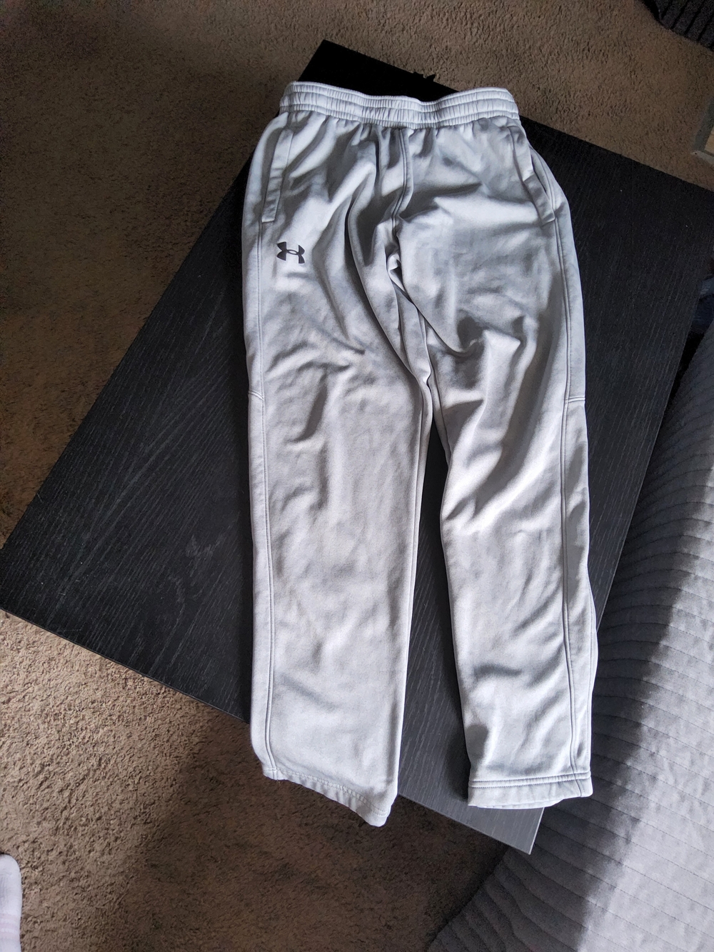 Men's Under Armour Pants Medium